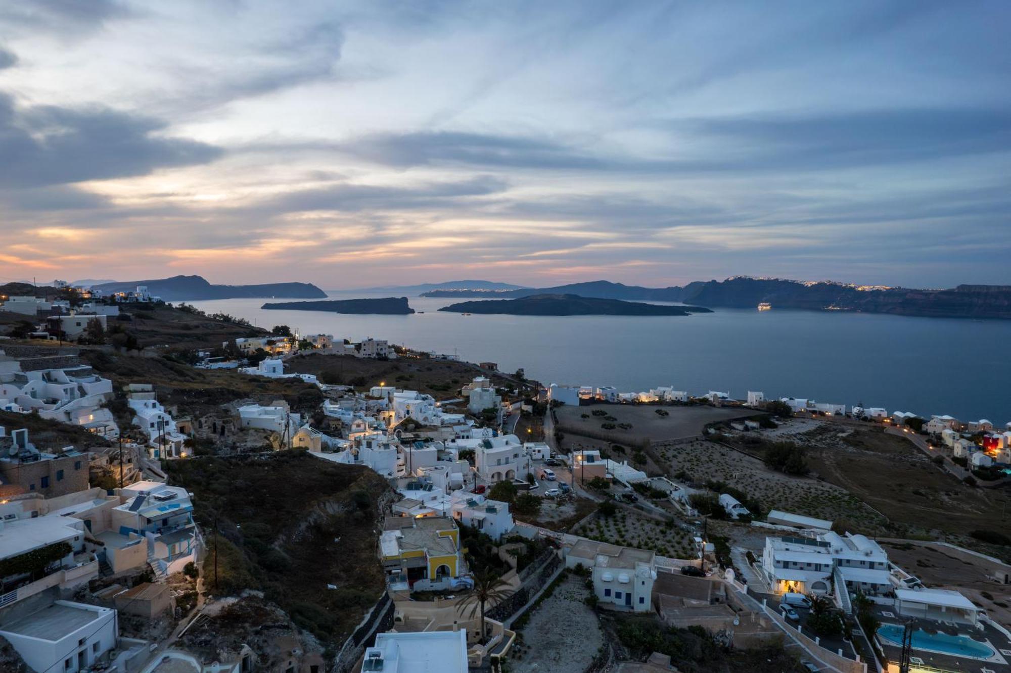 Santorita Suites Akrotiri  Bagian luar foto